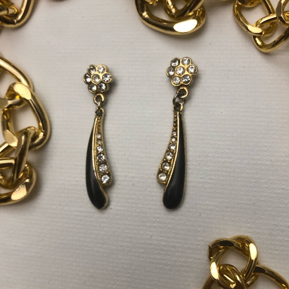 Vintage Gold Toned Earrings